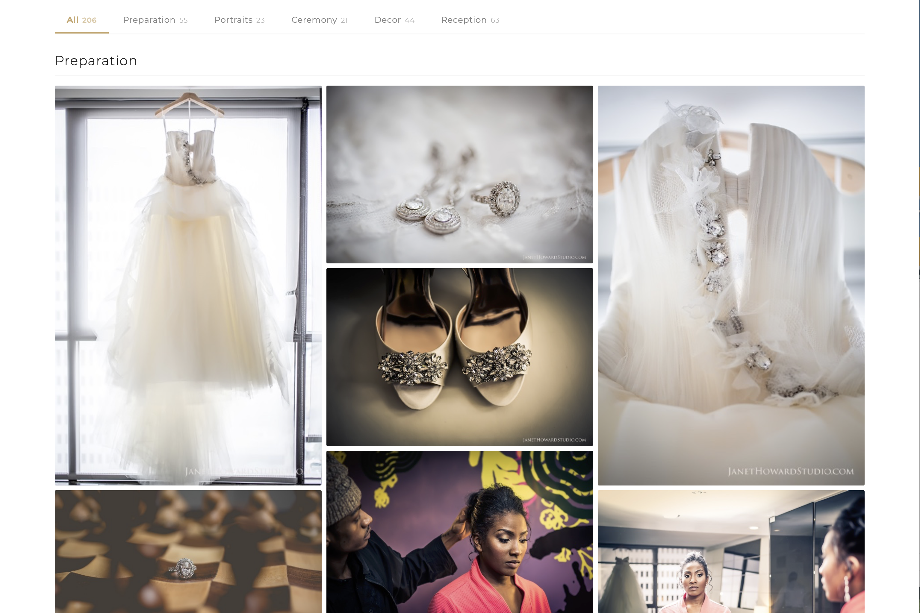 Client photo gallery with masonry layout, sections, favorites, and download capabilities